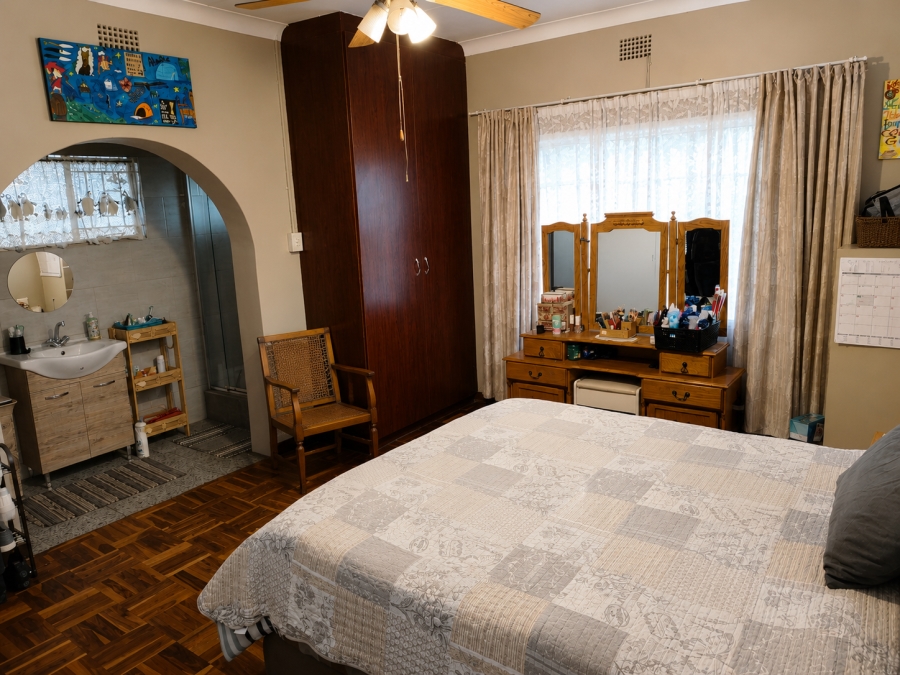 4 Bedroom Property for Sale in Oos Einde North West